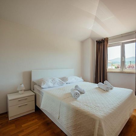 Villa Latica Donji Prolozac Экстерьер фото